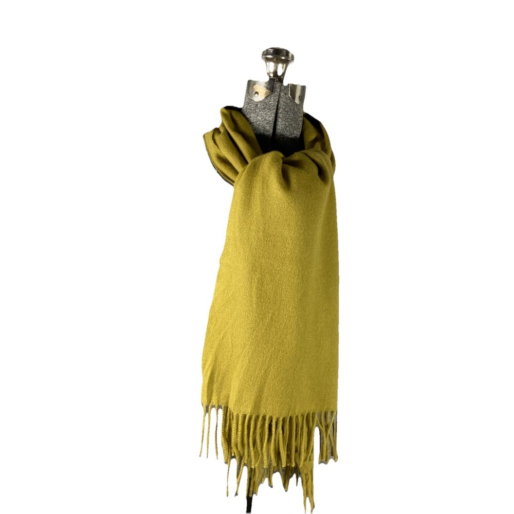 Bruestle 100% Wool Scarf Wrap 17"x66" Green Quiet Luxury Minimalist Chic Forest - Picture 8 of 8